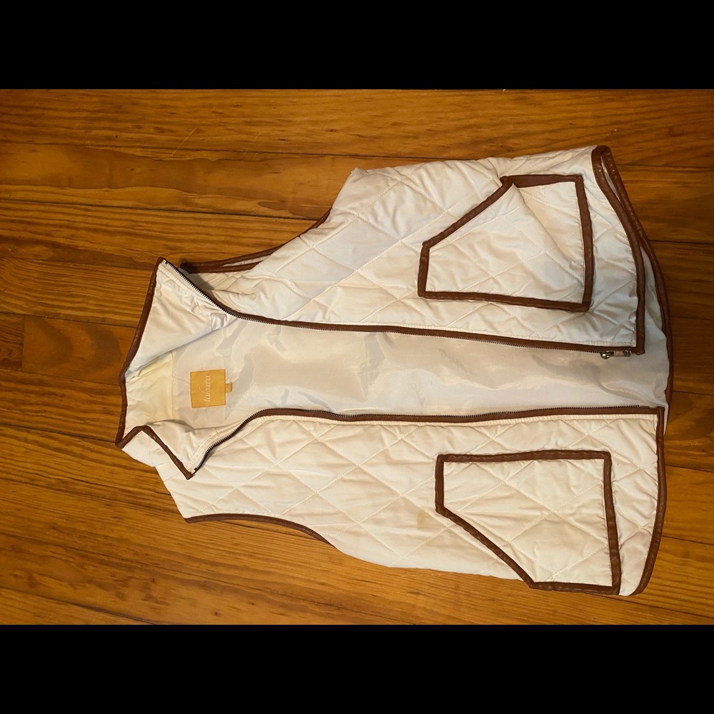 White vest